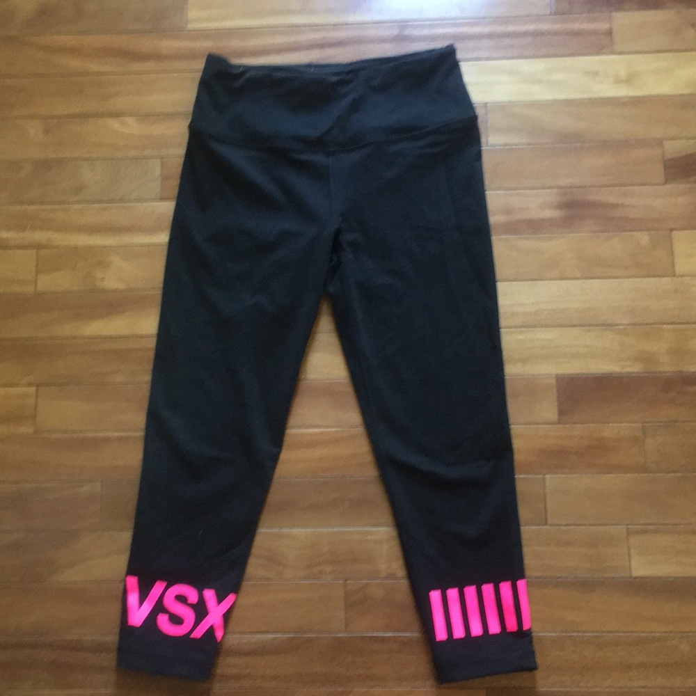 Victoria’s Secret sport knockout capris